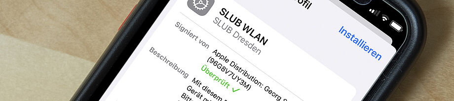 Link zur Seite mit Informationen über WLAN an der SLUB Mobiltelefon - Link zur Seite über WLAN in der SLUB