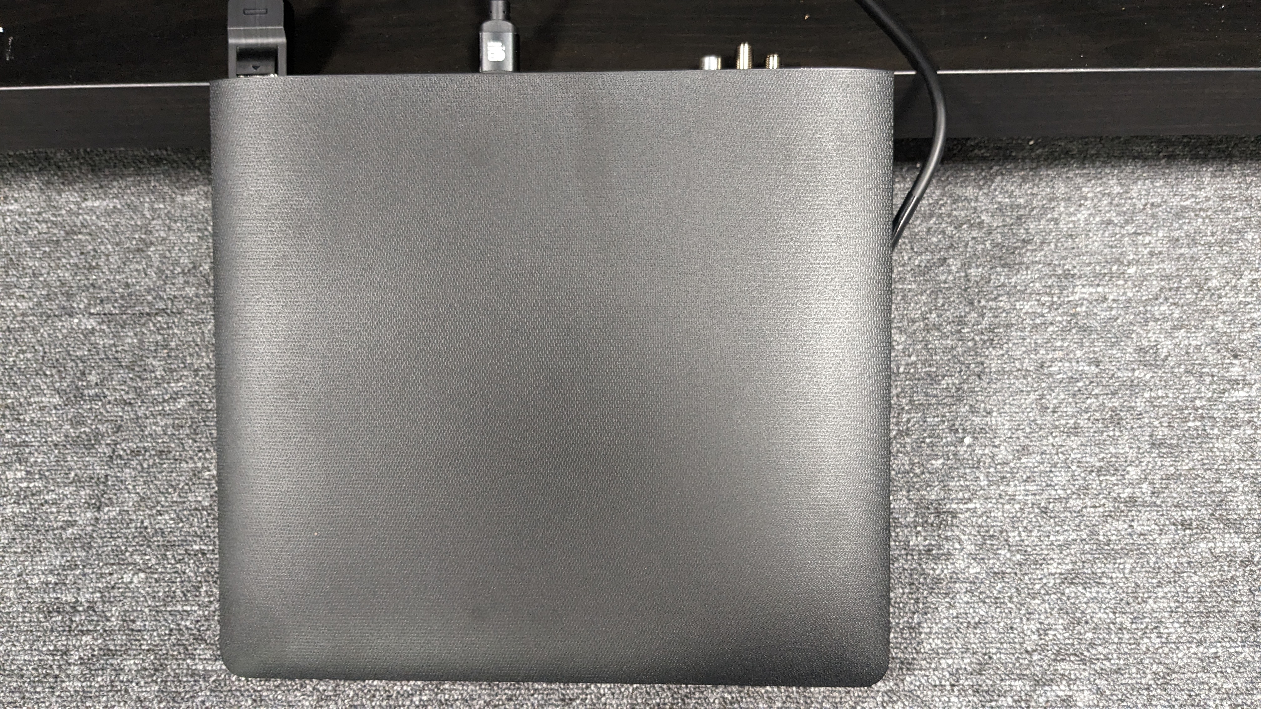 Samsung QN800D slim one connect box 